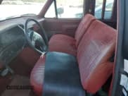 ✅ 1991 Ford F-150 S • VIN: 1FTEX15Y0MKB37519 • Lot: 70034715. Wystawiony na Copart z przebiegiem 344 875 mil. Bezpłatny archiwum sprzedaży aukcyjnych z USA i szczegółowy raport historii pojazdu na DreamBid. Zdjęcie 7.