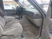 ✅ 2005 Chevrolet Suburban LT • VIN: 3GNEC16Z65G266657 • Lot: 43753730. Listed on IAAI with Not provided. Free auction sales archive from the USA and detailed vehicle history report at DreamBid. Image 5.