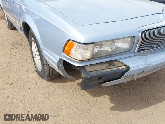 ✅ 1995 Buick Century Limited SL • VIN: 1G4AG55M8S6409397 • Lot: 41872633. Listed on IAAI with 84,308 mi. Free auction sales archive from the USA and detailed vehicle history report at DreamBid. Image 6.