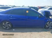 ✅ 2025 Hyundai Elantra SEL Sport • VIN: KMHLM4DG0SU961608 • Лот: 43012407. Опубликован ранее на IAAI с пробегом Не указан. Бесплатный доступ к архиву аукционных продаж из США и подробный отчёт об истории автомобиля на DreamBid. Изображение 12.