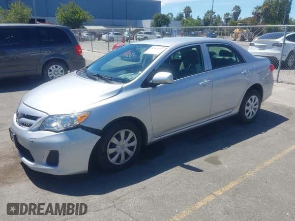 ✅ 2012 Toyota Corolla L • VIN: JTDBU4EE5C9172243 • Lot: 42922737. Listed on IAAI with 138,552 mi. Free auction sales archive from the USA and detailed vehicle history report at DreamBid. Image 2.