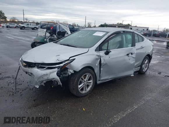 2016 Chevrolet Cruze LT с VIN 1G1BD5SM9G7236649, выставлен на аукционе IAAI как лот 41054570 с пробегом Не указан миль и . История ставок и продаж доступна на DreamBid. Изображение 17.