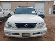 ✅ 2000 Lexus LX 470 • VIN: JT6HT00W9Y0103225 • Lot: 41148826. Wystawiony na IAAI z przebiegiem 270 351 mil. Bezpłatny archiwum sprzedaży aukcyjnych z USA i szczegółowy raport historii pojazdu na DreamBid. Zdjęcie 12.