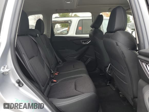 ✅ 2024 Subaru Forester Premium • VIN: JF2SKADC0RH511687 • Lot: 85001015. Listed on Copart with 22,659 mi. Free auction sales archive from the USA and detailed vehicle history report at DreamBid. Image 11.