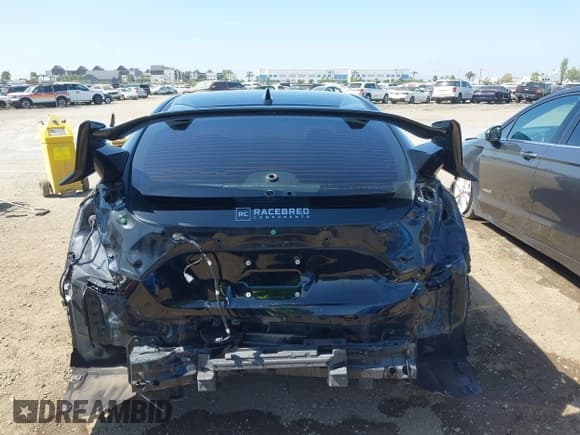 ✅ 2021 Honda Civic Type R Touring • VIN: SHHFK8G74MU200763 • Lot: 42496583. Wystawiony na IAAI z przebiegiem 42 138 mil. Bezpłatny archiwum sprzedaży aukcyjnych z USA i szczegółowy raport historii pojazdu na DreamBid. Zdjęcie 17.