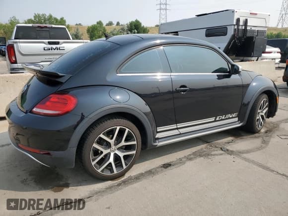 ✅ 2016 Volkswagen Beetle Dune • VIN: 3VWS17AT1GM629861 • Lot: 64095904. Listed on Copart with 81,154 mi. Free auction sales archive from the USA and detailed vehicle history report at DreamBid. Image 3.