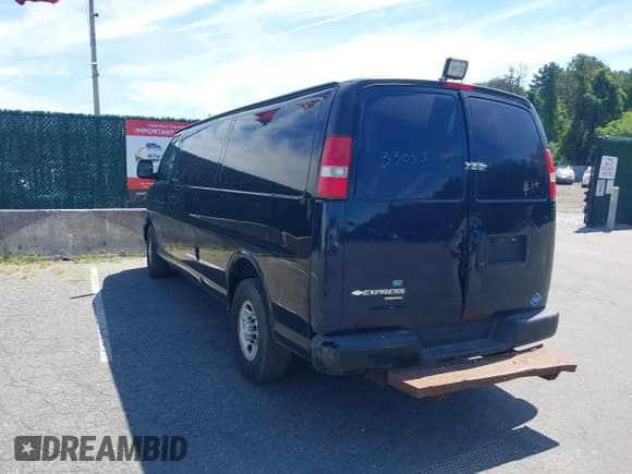 ✅ 2016 Chevrolet Express Cargo • VIN: 1GCZGHFG7G1191653 • Lot: 43035897. Listed on IAAI with 220,674 mi. Free auction sales archive from the USA and detailed vehicle history report at DreamBid. Image 3.