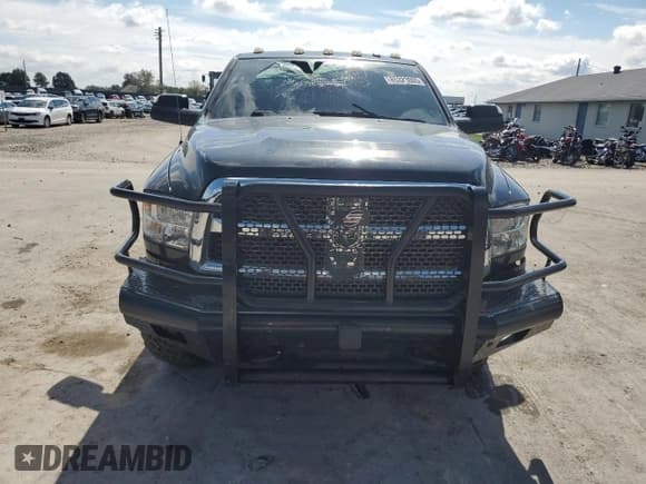 ✅ 2018 Ram 2500 Tradesman • VIN: 3C6UR5CJ2JG275365 • Lot: 85323005. Listed on Copart with Not provided. Free auction sales archive from the USA and detailed vehicle history report at DreamBid. Image 5.