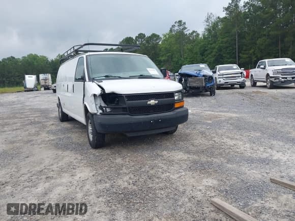 ✅ 2015 Chevrolet Express Cargo • VIN: 1GCWGGCF2F1175416 • Lot: 42327287. Listed on IAAI with Not provided. Free auction sales archive from the USA and detailed vehicle history report at DreamBid. Image 6.