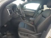 ✅ 2023 Volkswagen Atlas SE • VIN: 1V2KC2CA8PC220526 • Lot: 71873934. Listed on Copart with 13,073 mi. Free auction sales archive from the USA and detailed vehicle history report at DreamBid. Image 7.