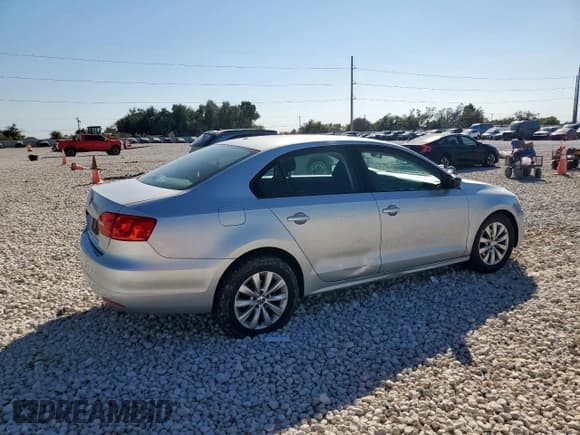 ✅ 2012 Volkswagen Jetta • VIN: 3VW1K7AJ6CM426059 • Lot: 92380165. Listed on Copart with 116,099 mi. Free auction sales archive from the USA and detailed vehicle history report at DreamBid. Image 3.