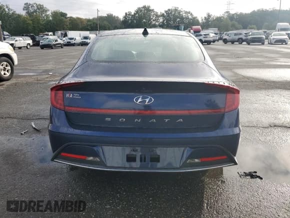 ✅ 2021 Hyundai Sonata SE • VIN: 5NPEG4JA2MH072083 • Lot: 80721815. Listed on Copart with 75,721 mi. Free auction sales archive from the USA and detailed vehicle history report at DreamBid. Image 6.