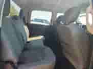 2013 Ram 1500 Express z VIN 1C6RR6KT4DS717087, wystawiony jako Copart lot #80187645 z przebiegiem 248 311 mil mil oraz Czysty tytuł • Clean title. Historia ofert i sprzedaży dostępna na DreamBid. Obrazek 10.