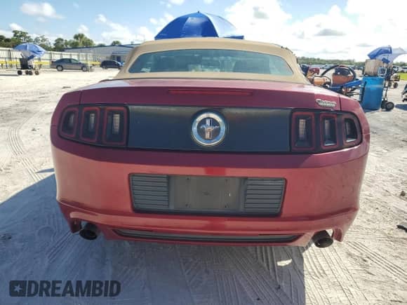 2014 Ford Mustang V6 с VIN 1ZVBP8EM4E5265610, выставлен на аукционе Copart как лот 82585395 с пробегом 90 019 миль миль и Чистый • Clean title. История ставок и продаж доступна на DreamBid. Изображение 6.