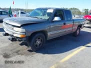 ✅ 2000 Chevrolet Silverado 1500 LS • VIN: 2GCEC19T3Y1406421 • Лот: 43698238. Опубликован ранее на IAAI с пробегом 234 964 миль. Бесплатный доступ к архиву аукционных продаж из США и подробный отчёт об истории автомобиля на DreamBid. Изображение 2.