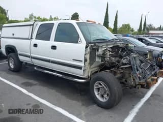 ✅ 2002 Chevrolet Silverado 2500HD LS • VIN: 1GCHC23U02F184540 • Лот: 42579987. Опубликован ранее на IAAI с пробегом Не указан. Бесплатный доступ к архиву аукционных продаж из США и подробный отчёт об истории автомобиля на DreamBid. Изображение 1.