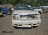 ✅ 2005 Cadillac Escalade EXT • VIN: 3GYEK62N15G205822 • Lot: 69961855. Listed on Copart with 190,927 mi. Free auction sales archive from the USA and detailed vehicle history report at DreamBid. Image 5.