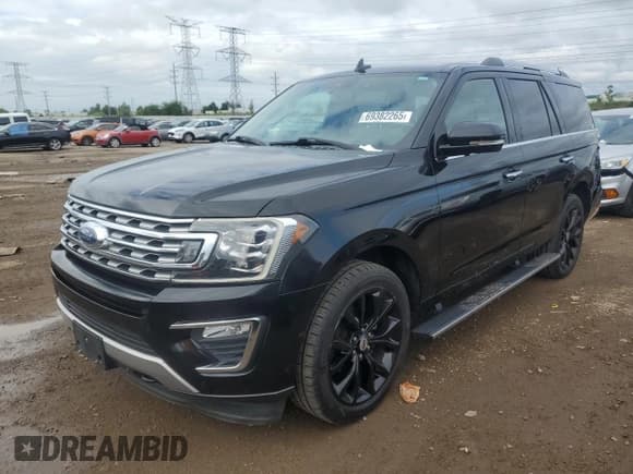 ✅ 2018 Ford Expedition Limited • VIN: 1FMJU2AT3JEA35578 • Lot: 69382265. Listed on Copart with 83,528 mi. Free auction sales archive from the USA and detailed vehicle history report at DreamBid. Image 1.