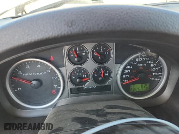✅ 2004 Ford F-150 XLT • VIN: 1FTPW14544KC78029 • Лот: 92581355. Опубликован ранее на Copart с пробегом 232 637 миль. Бесплатный доступ к архиву аукционных продаж из США и подробный отчёт об истории автомобиля на DreamBid. Изображение 9.