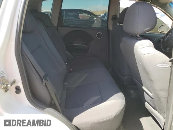 ✅ 2008 Chevrolet Aveo LS • VIN: KL1TD66618B115777 • Lot: 57719365. Wystawiony na Copart z przebiegiem 179 609 mil. Bezpłatny archiwum sprzedaży aukcyjnych z USA i szczegółowy raport historii pojazdu na DreamBid. Zdjęcie 10.