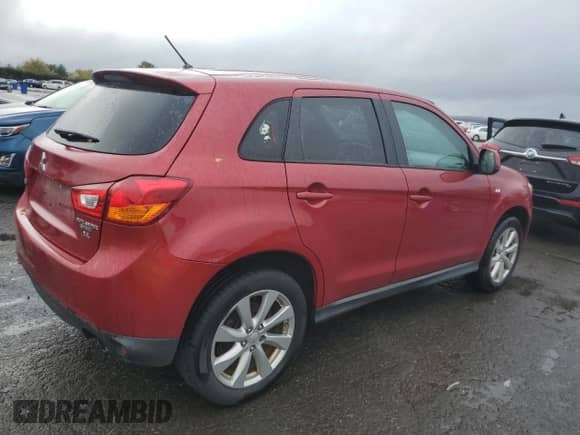 2015 Mitsubishi Outlander ES с VIN 4A4AP3AW9FE061551, выставлен на аукционе Copart как лот 90734835 с пробегом 196 620 миль миль и Чистый • Clean title. История ставок и продаж доступна на DreamBid. Изображение 3.