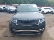 ✅ 2025 Land Rover Range Rover SE • VIN: SALKP9E91SA287094 • Lot: 42449256. Listed on IAAI with 4,163 mi. Free auction sales archive from the USA and detailed vehicle history report at DreamBid. Image 12.
