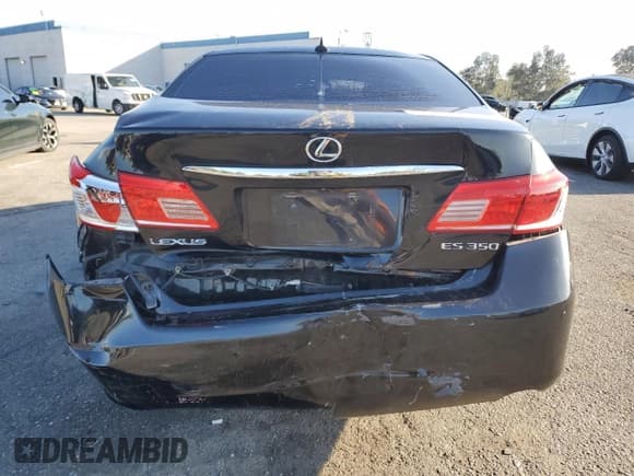 ✅ 2010 Lexus ES 330 • VIN: JTHBK1EG7A2356206 • Лот: 93334025. Опубликован ранее на Copart с пробегом 136 780 миль. Бесплатный доступ к архиву аукционных продаж из США и подробный отчёт об истории автомобиля на DreamBid. Изображение 6.