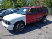 ✅ 1997 Chevrolet Blazer LS • VIN: 1GNDT13W0V2175348 • Lot: 41773422. Wystawiony na IAAI z przebiegiem 247 972 mil. Bezpłatny archiwum sprzedaży aukcyjnych z USA i szczegółowy raport historii pojazdu na DreamBid. Zdjęcie 18.