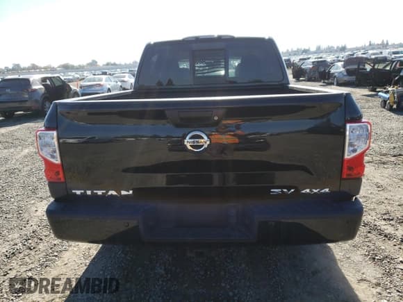 ✅ 2017 Nissan Titan Pro-4X • VIN: 1N6AA1E59HN570084 • Лот: 90293395. Опубликован ранее на Copart с пробегом 126 506 миль. Бесплатный доступ к архиву аукционных продаж из США и подробный отчёт об истории автомобиля на DreamBid. Изображение 6.