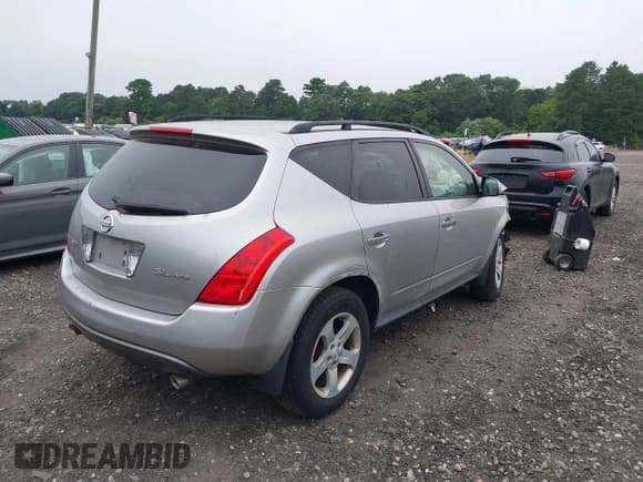 ✅ 2004 Nissan Murano SE • VIN: JN8AZ08W24W312041 • Lot: 39833782. Wystawiony na IAAI z przebiegiem 72 664 mil. Bezpłatny archiwum sprzedaży aukcyjnych z USA i szczegółowy raport historii pojazdu na DreamBid. Zdjęcie 4.