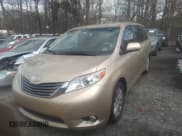 ✅ 2011 Toyota Sienna XLE • VIN: 5TDDK3DC3BS029476 • Lot: 41393568. Wystawiony na IAAI z przebiegiem 124 328 mil. Bezpłatny archiwum sprzedaży aukcyjnych z USA i szczegółowy raport historii pojazdu na DreamBid. Zdjęcie 2.