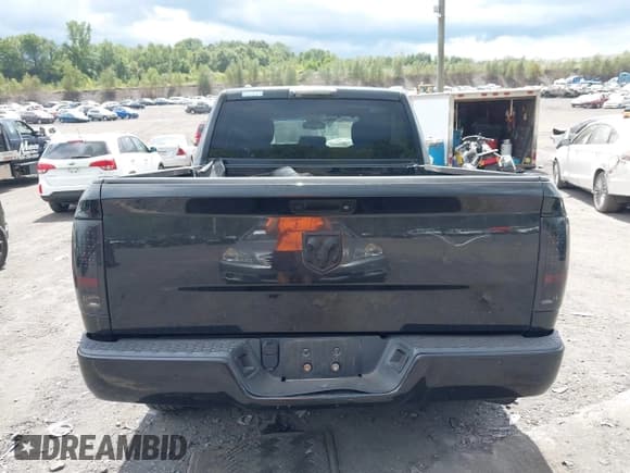 ✅ 2017 Ram 1500 Express • VIN: 1C6RR7FG4HS558984 • Lot: 42986662. Wystawiony na IAAI z przebiegiem 122 465 mil. Bezpłatny archiwum sprzedaży aukcyjnych z USA i szczegółowy raport historii pojazdu na DreamBid. Zdjęcie 16.