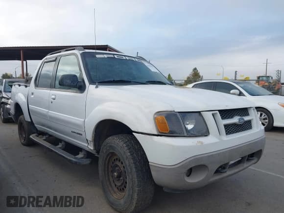 ✅ 2001 Ford Explorer Sport Trac • VIN: 1FMZU67E21UB69328 • Lot: 43433155. Listed on IAAI with 220,626 mi. Free auction sales archive from the USA and detailed vehicle history report at DreamBid. Image 1.