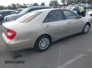 ✅ 2004 Toyota Camry LE • VIN: 4T1BE32K94U854215 • Lot: 43752053. Wystawiony na IAAI z przebiegiem 202 409 mil. Bezpłatny archiwum sprzedaży aukcyjnych z USA i szczegółowy raport historii pojazdu na DreamBid. Zdjęcie 4.
