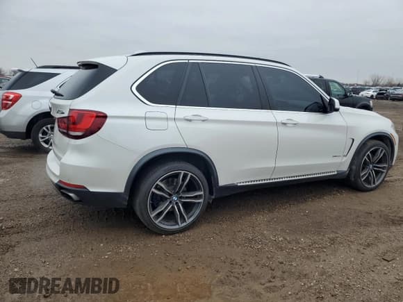 ✅ 2014 BMW X5 xDrive50i • VIN: 5UXKR6C58E0C03123 • Лот: 93003425. Опубликован ранее на Copart с пробегом 140 479 миль. Бесплатный доступ к архиву аукционных продаж из США и подробный отчёт об истории автомобиля на DreamBid. Изображение 3.