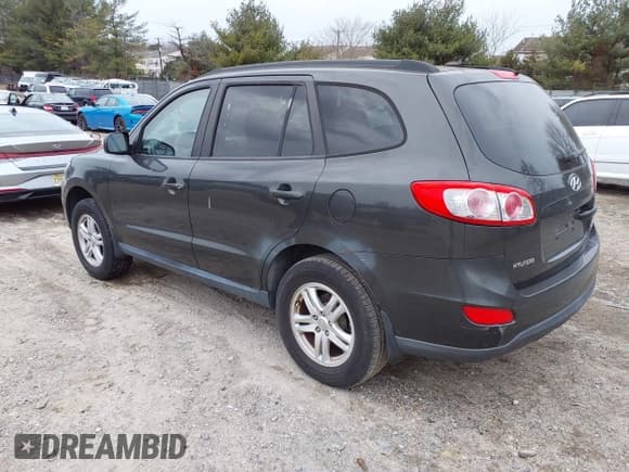 ✅ 2010 Hyundai Santa Fe GLS • VIN: 5NMSG3AB9AH387431 • Лот: 43912885. Опубликован ранее на IAAI с пробегом 169 689 миль. Бесплатный доступ к архиву аукционных продаж из США и подробный отчёт об истории автомобиля на DreamBid. Изображение 3.