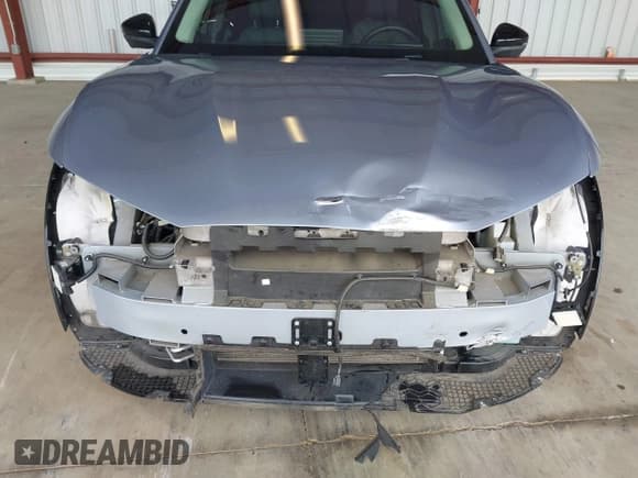 ✅ 2022 Ford Mustang Mach-E Premium • VIN: 3FMTK3R73NMA26889 • Lot: 41916352. Wystawiony na IAAI z przebiegiem 36 441 mil. Bezpłatny archiwum sprzedaży aukcyjnych z USA i szczegółowy raport historii pojazdu na DreamBid. Zdjęcie 6.