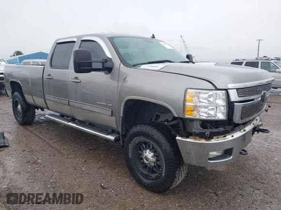 ✅ 2013 Chevrolet Silverado 2500HD LTZ • VIN: 1GC1KYE87DF165039 • Lot: 42915354. Listed on IAAI with 160,197 mi. Free auction sales archive from the USA and detailed vehicle history report at DreamBid. Image 1.
