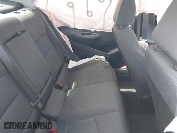 ✅ 2019 Chevrolet Cruze LT • VIN: 1G1BE5SM9K7118039 • Lot: 43106145. Listed on IAAI with Not provided. Free auction sales archive from the USA and detailed vehicle history report at DreamBid. Image 8.