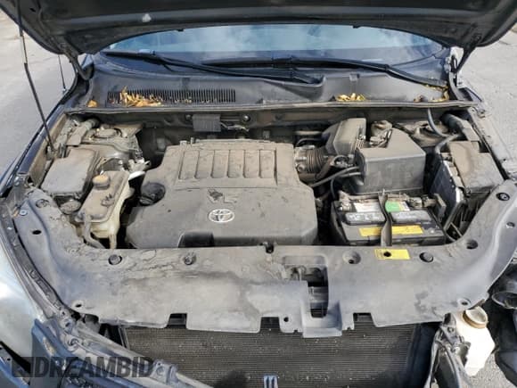 ✅ 2008 Toyota RAV4 Sport • VIN: JTMZK32V885017624 • Lot: 84816825. Listed on Copart with 140,456 mi. Free auction sales archive from the USA and detailed vehicle history report at DreamBid. Image 11.