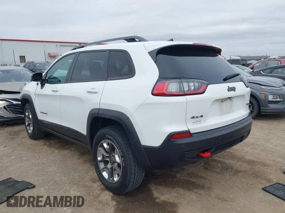 ✅ 2019 Jeep Cherokee Trailhawk Elite • VIN: 1C4PJMBN2KD191525 • Lot: 43716239. Listed on IAAI with 45,582 mi. Free auction sales archive from the USA and detailed vehicle history report at DreamBid. Image 3.