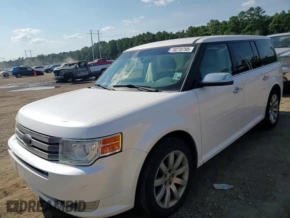 ✅ 2009 Ford Flex Limited • VIN: 2FMDK53C29BA12964 • Lot: 70270795. Listed on Copart with 161,233 mi. Free auction sales archive from the USA and detailed vehicle history report at DreamBid. Image 13.