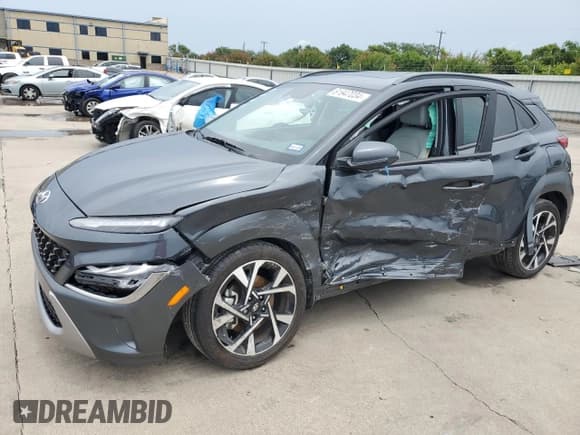 ✅ 2022 Hyundai Kona Limited • VIN: KM8K5CA34NU840170 • Лот: 61947034. Опубликован ранее на Copart с пробегом 17 205 миль. Бесплатный доступ к архиву аукционных продаж из США и подробный отчёт об истории автомобиля на DreamBid. Изображение 1.