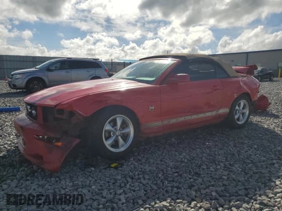 ✅ 2009 Ford Mustang • VIN: 1ZVHT84N195143129 • Lot: 85766555. Listed on Copart with 180,850 mi. Free auction sales archive from the USA and detailed vehicle history report at DreamBid. Image 1.