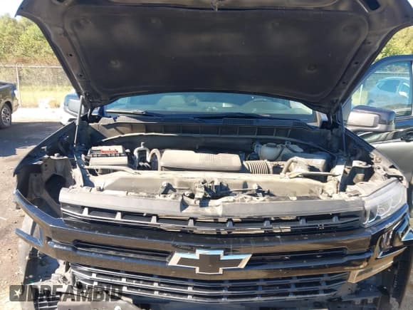 ✅ 2019 Chevrolet Silverado 1500 RST • VIN: 3GCUWDED7KG216185 • Lot: 43581654. Wystawiony na IAAI z przebiegiem 91 573 mil. Bezpłatny archiwum sprzedaży aukcyjnych z USA i szczegółowy raport historii pojazdu na DreamBid. Zdjęcie 10.