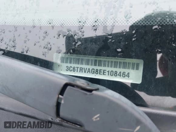 ✅ 2014 Ram ProMaster Cargo • VIN: 3C6TRVAG8EE108464 • Lot: 41743153. Wystawiony na IAAI z przebiegiem 132 749 mil. Bezpłatny archiwum sprzedaży aukcyjnych z USA i szczegółowy raport historii pojazdu na DreamBid. Zdjęcie 17.