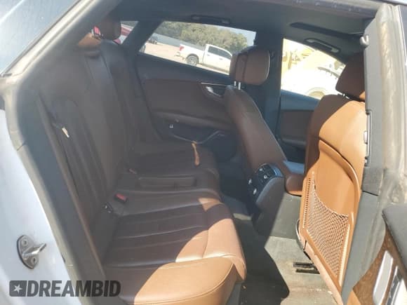 ✅ 2013 Audi A7 Prestige • VIN: WAU2GAFC1DN059818 • Лот: 84881725. Опубликован ранее на Copart с пробегом 203 249 миль. Бесплатный доступ к архиву аукционных продаж из США и подробный отчёт об истории автомобиля на DreamBid. Изображение 10.