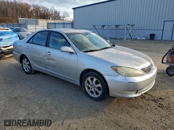 ✅ 2006 Toyota Camry SE • VIN: 4T1BE30K66U114224 • Lot: 94801885. Wystawiony na Copart z przebiegiem 241 789 mil. Bezpłatny archiwum sprzedaży aukcyjnych z USA i szczegółowy raport historii pojazdu na DreamBid. Zdjęcie 4.