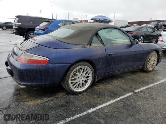 ✅ 2003 Porsche 911 • VIN: WP0CA29933S652417 • Lot: 44735885. Wystawiony na Copart z przebiegiem Nie podano. Bezpłatny archiwum sprzedaży aukcyjnych z USA i szczegółowy raport historii pojazdu na DreamBid. Zdjęcie 3.