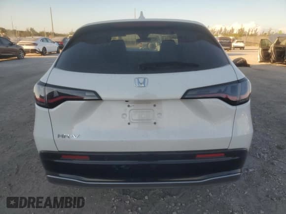 ✅ 2025 Honda HR-V EX-L • VIN: 3CZRZ1H74SM728287 • Lot: 92408515. Listed on Copart with 10,088 mi. Free auction sales archive from the USA and detailed vehicle history report at DreamBid. Image 6.